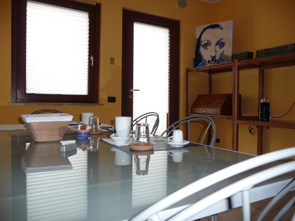ホテル Ametista Casaleggio Novara エクステリア 写真